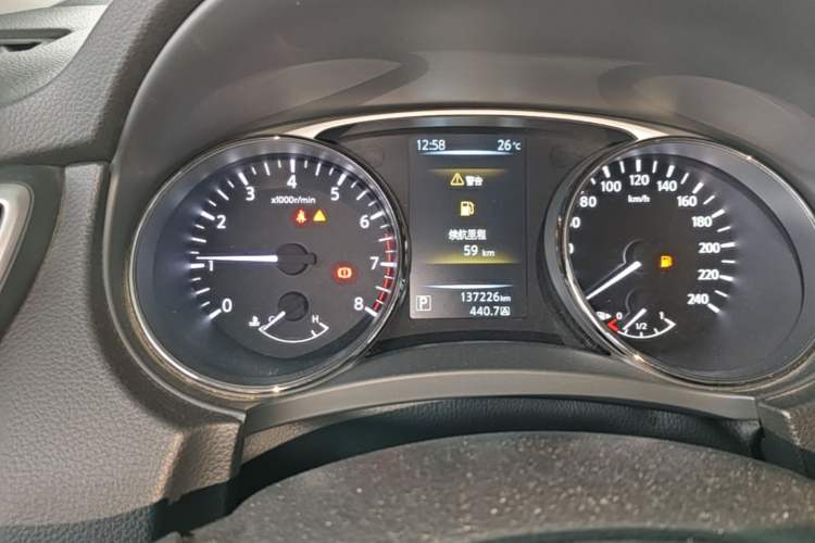 Used Nissan X-Trail 2014 2.0L CVT Comfort Edition 2WD Instrument Cluster
