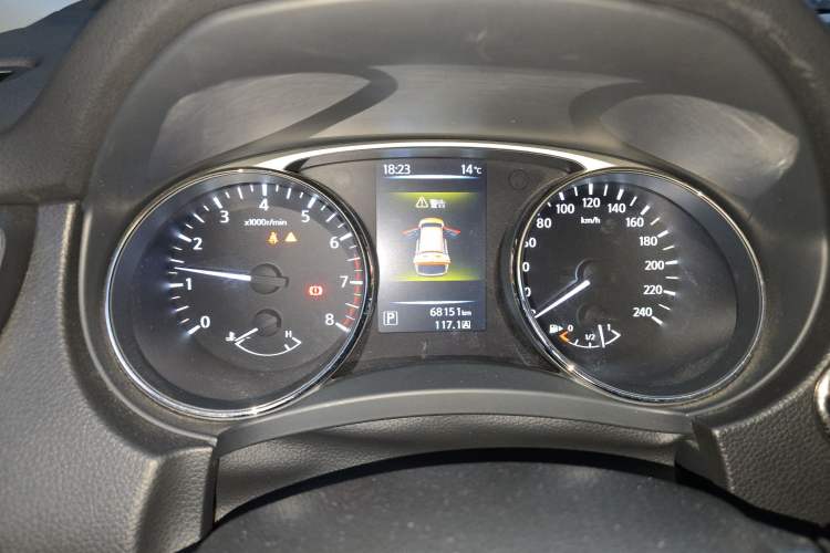 Used Nissan X-Trail 2014 2.0L CVT Comfort Edition 2WD Instrument Cluster