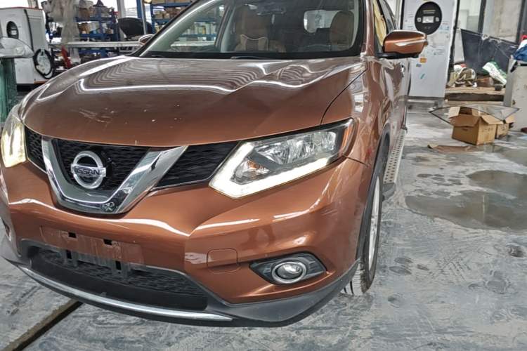 Used Nissan X-Trail 2014 2.0L CVT Comfort Edition 2WD Left Front Headlight