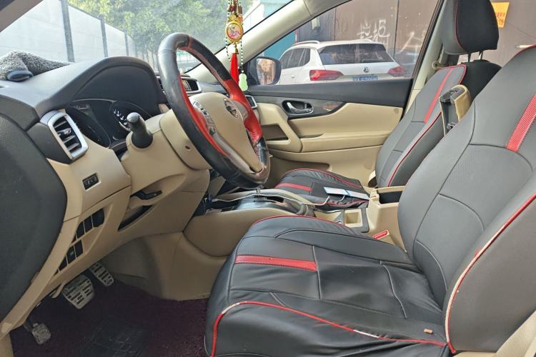 Used Nissan X-Trail 2014 2.0L CVT Comfort Edition 2WD Left Front Seat