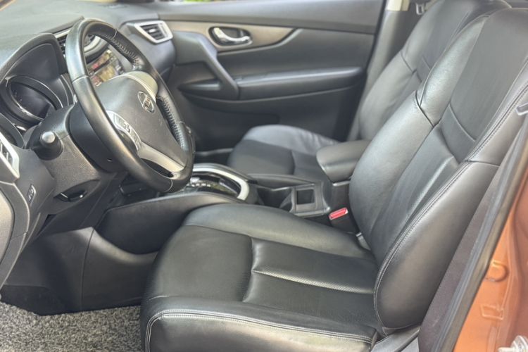 Used Nissan X-Trail 2014 2.0L CVT Comfort Edition 2WD Left Front Seat