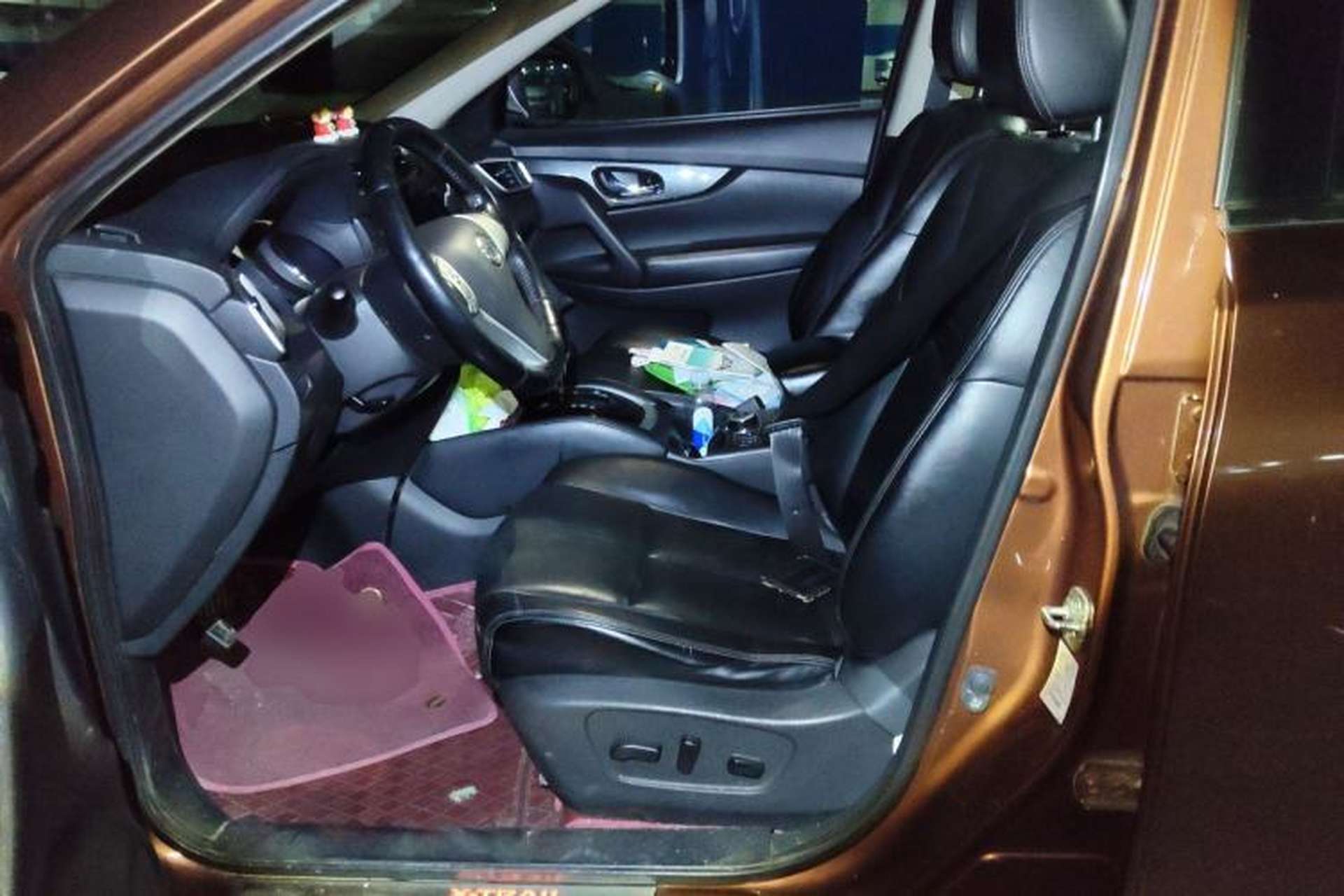 Used Nissan X-Trail 2014 2.5L CVT Leading Edition 4WD Left Front Seat