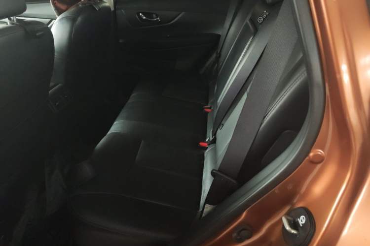 Used Nissan X-Trail 2014 2.0L CVT Comfort Edition 2WD Left Rear Seat