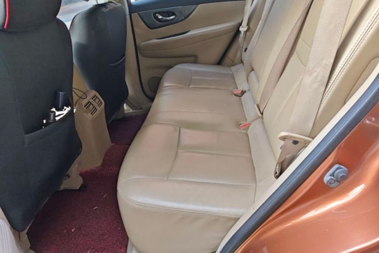 Used Nissan X-Trail 2014 2.0L CVT Comfort Edition 2WD Left Rear Seat
