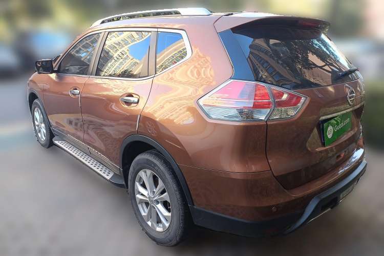 Used Nissan X-Trail 2014 2.0L CVT Comfort Edition 2WD Rear Left 45 Deg