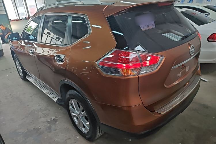 Used Nissan X-Trail 2014 2.0L CVT Comfort Edition 2WD Rear Left 45 Deg
