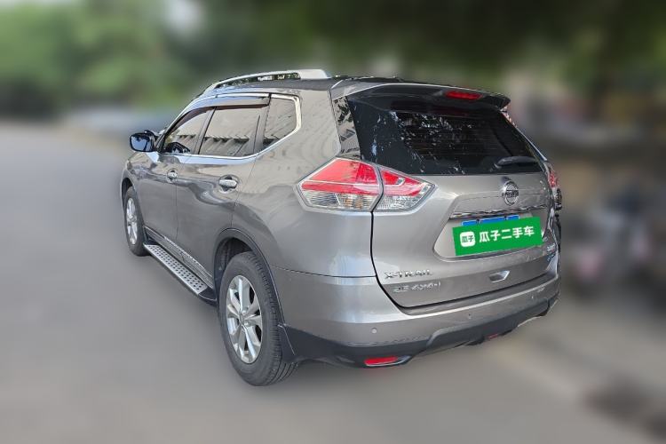 Used Nissan X-Trail 2014 2.5L CVT Leading Edition 4WD Rear Left 45 Deg