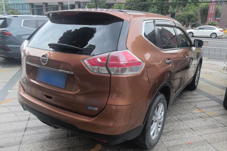 Used Nissan X-Trail 2014 2.0L CVT Comfort Edition 2WD Rear Right 45 Deg