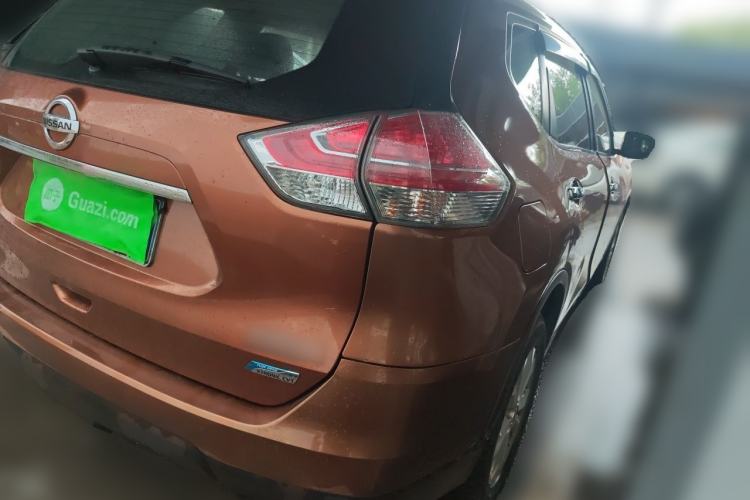 Used Nissan X-Trail 2014 2.0L CVT Comfort Edition 2WD Rear Right 45 Deg