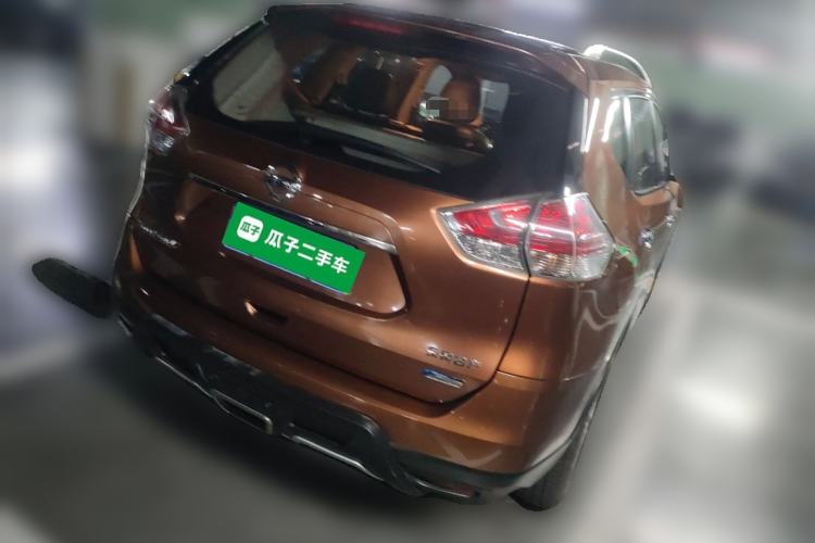 Used Nissan X-Trail 2014 2.0L CVT Comfort Edition 2WD Rear Right 45 Deg