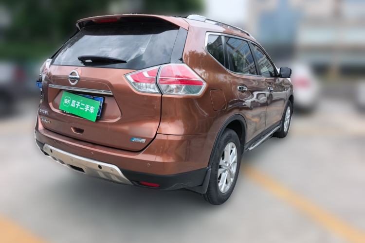 Used Nissan X-Trail 2014 2.5L CVT Luxury Edition 4WD Rear Right 45 Deg