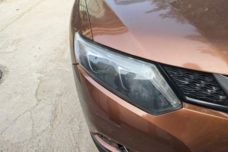 Used Nissan X-Trail 2014 2.0L CVT Comfort Edition 2WD Right Front Headlight
