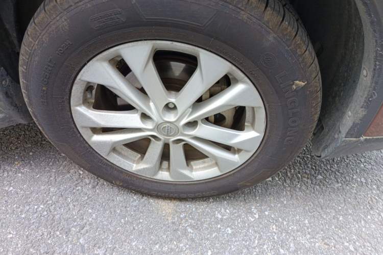 Used Nissan X-Trail 2014 2.0L CVT Comfort Edition 2WD Right Front Wheel Hub