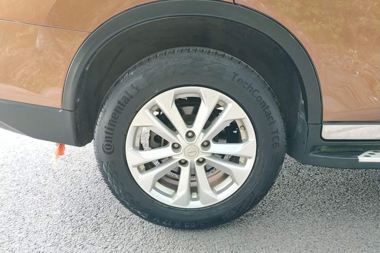 Used Nissan X-Trail 2014 2.0L CVT Comfort Edition 2WD Right Rear Wheel Hub