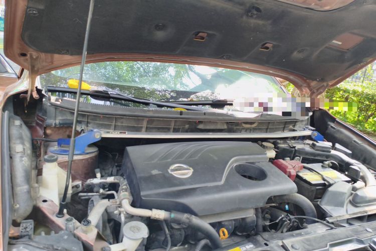 Used Nissan X-Trail 2014 2.0L CVT Smart Edition 2WD Engine Bay Left