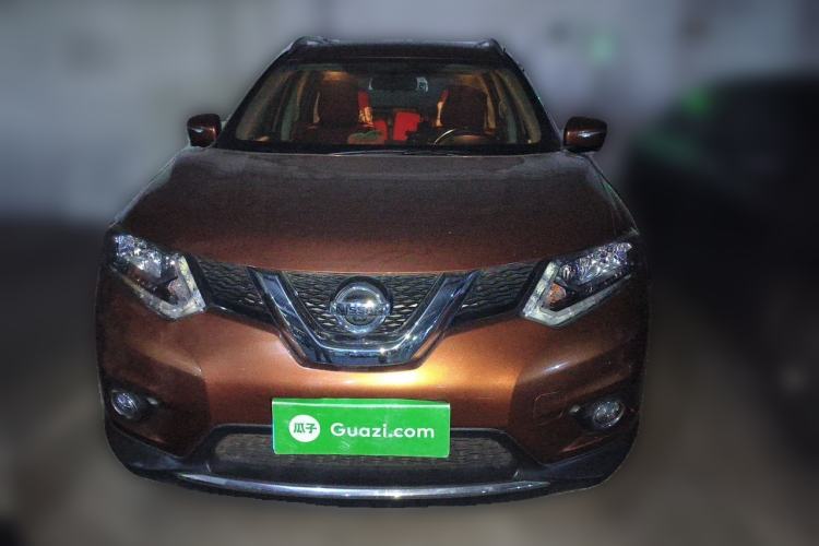 Used Nissan X-Trail 2014 2.5L CVT Luxury Edition 4WD Front