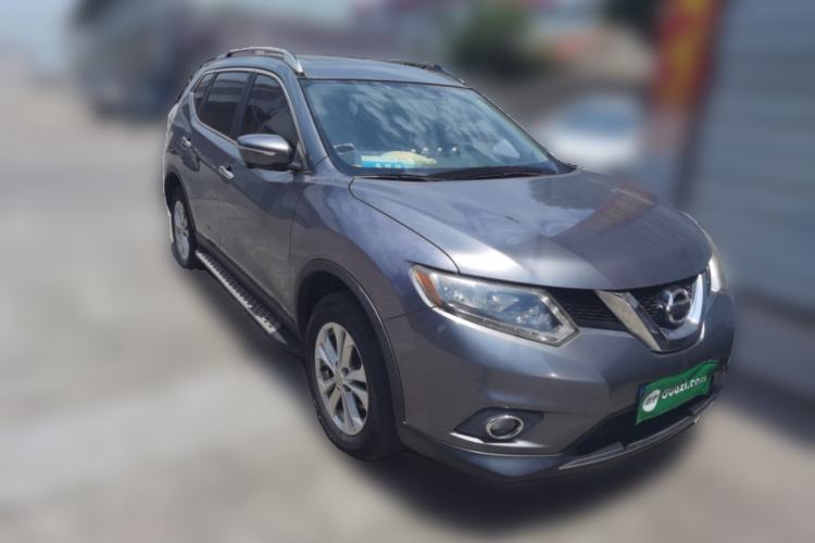 Used Nissan X-Trail 2014 2.0L CVT Comfort Edition 2WD Front Right 45 Deg