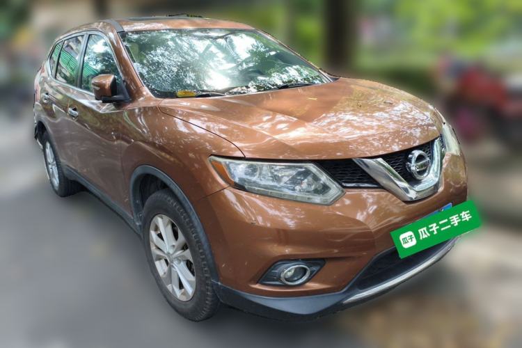 Used Nissan X-Trail 2014 2.0L CVT Smart Edition 2WD Front Right 45 Deg