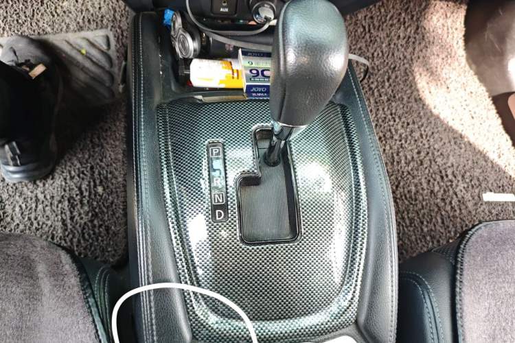 Used Nissan X-Trail 2014 2.0L CVT Comfort Edition 2WD Gear Lever