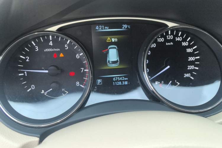 Used Nissan X-Trail 2014 2.0L CVT Comfort Edition 2WD Instrument Cluster