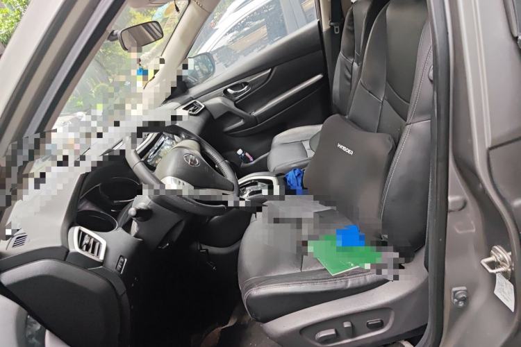 Used Nissan X-Trail 2014 2.5L CVT Luxury Edition 4WD Left Front Seat