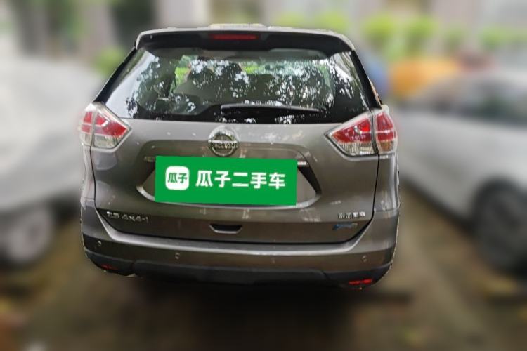 Used Nissan X-Trail 2014 2.5L CVT Luxury Edition 4WD Rear