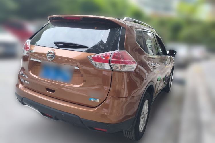 Used Nissan X-Trail 2014 2.5L CVT Luxury Edition 4WD Rear Right 45 Deg