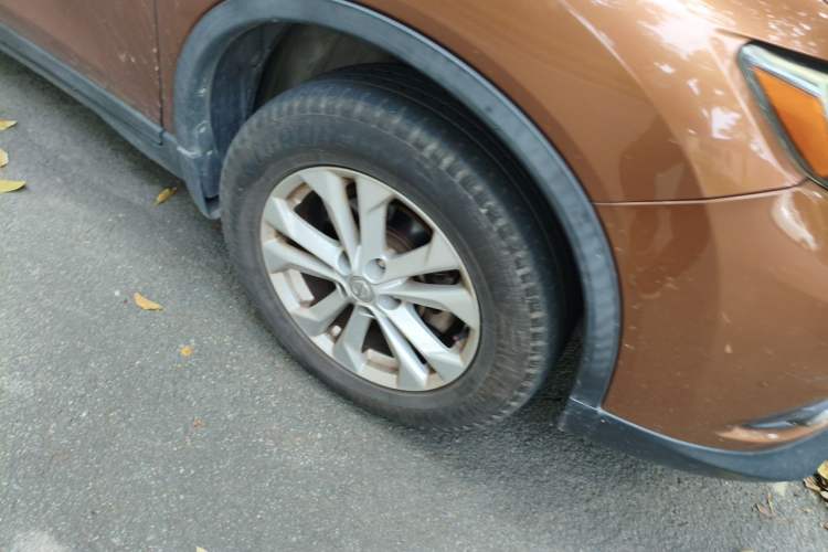 Used Nissan X-Trail 2014 2.0L CVT Smart Edition 2WD Right Front Wheel Hub