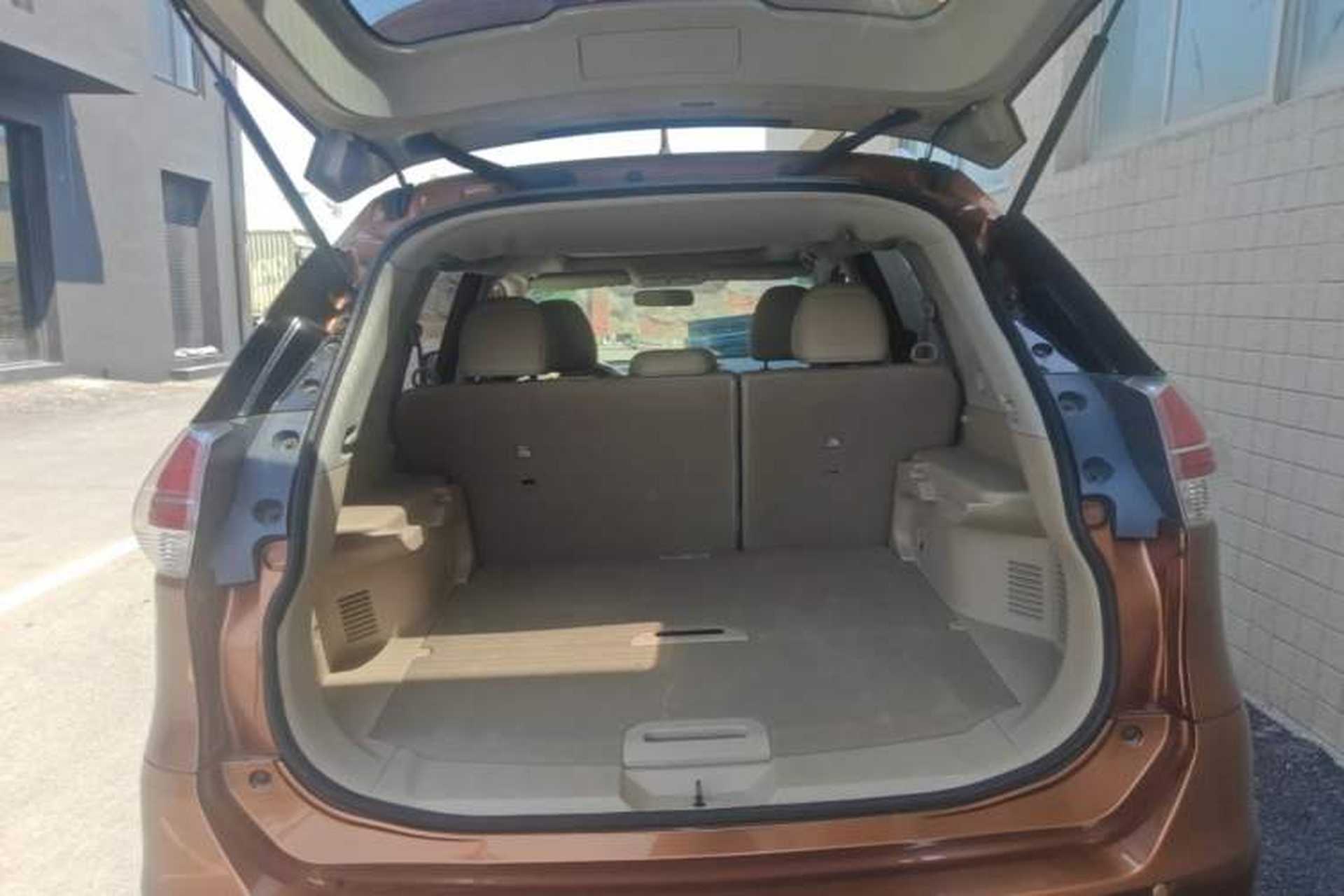 Used Nissan X-Trail 2014 2.0L CVT Comfort Edition 2WD Trunk