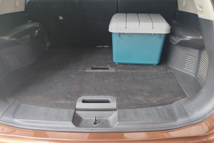 Used Nissan X-Trail 2014 2.5L CVT Luxury Edition 4WD Trunk