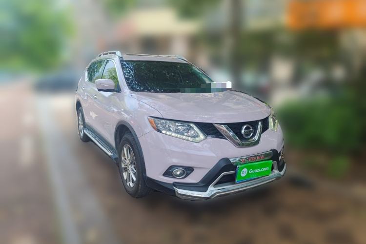 Used Nissan X-Trail 2014 2.0L CVT Comfort Edition 2WD Front Right 45 Deg