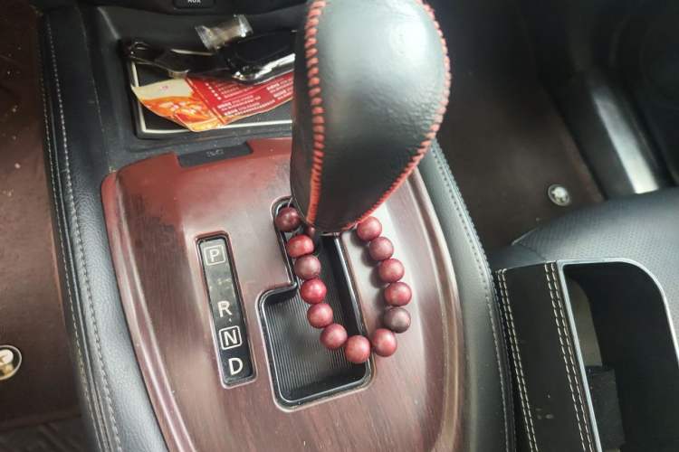 Used Nissan X-Trail 2014 2.0L CVT Comfort Edition 2WD Gear Lever