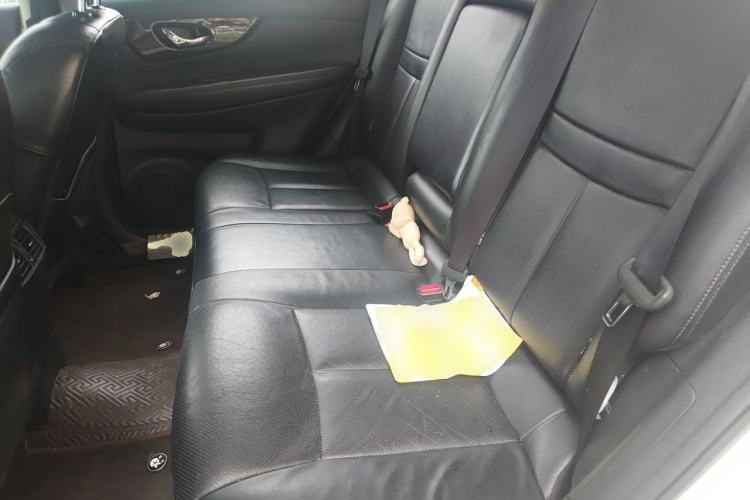 Used Nissan X-Trail 2014 2.0L CVT Comfort Edition 2WD Left Rear Seat