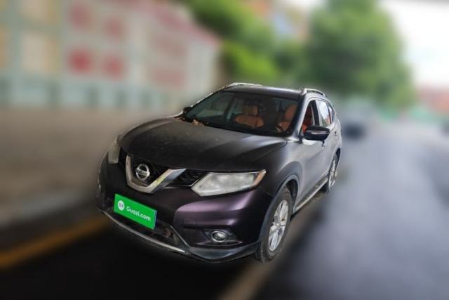 Ojetý Nissan X-Trail 2014 2.5L CVT Luxury Edition 4WD