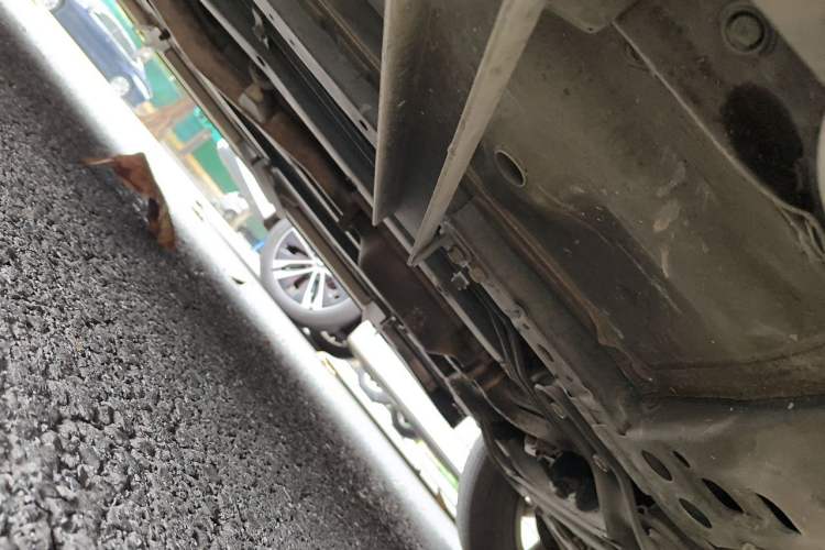 Used Nissan X-Trail 2014 2.0L CVT Comfort Edition 2WD Chassis Front Right