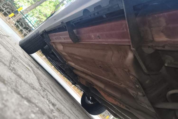 Used Nissan X-Trail 2014 2.0L CVT Comfort Edition 2WD Chassis Rear Left