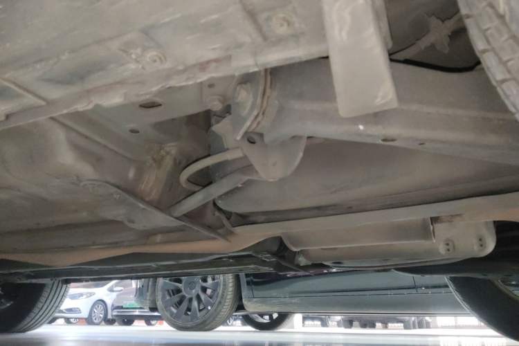 Used Nissan X-Trail 2014 2.0L CVT Comfort Edition 2WD Chassis Rear Left