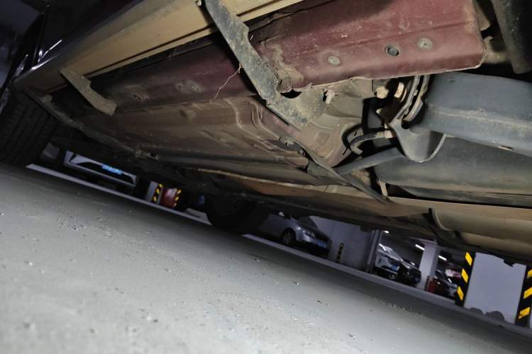 Used Nissan X-Trail 2014 2.0L CVT Comfort Edition 2WD Chassis Rear Left