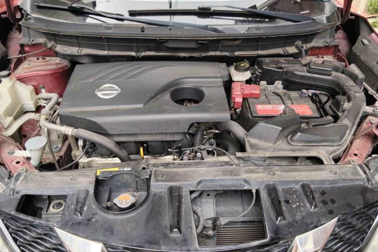Used Nissan X-Trail 2014 2.0L CVT Comfort Edition 2WD Engine Bay