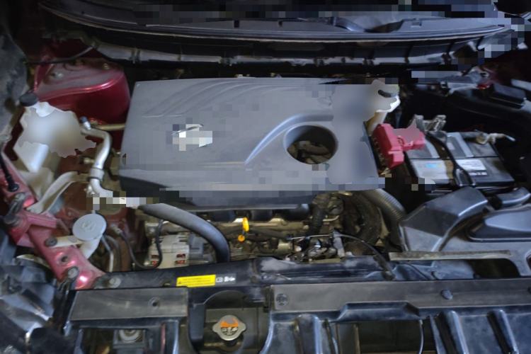 Used Nissan X-Trail 2014 2.0L CVT Comfort Edition 2WD Engine Bay