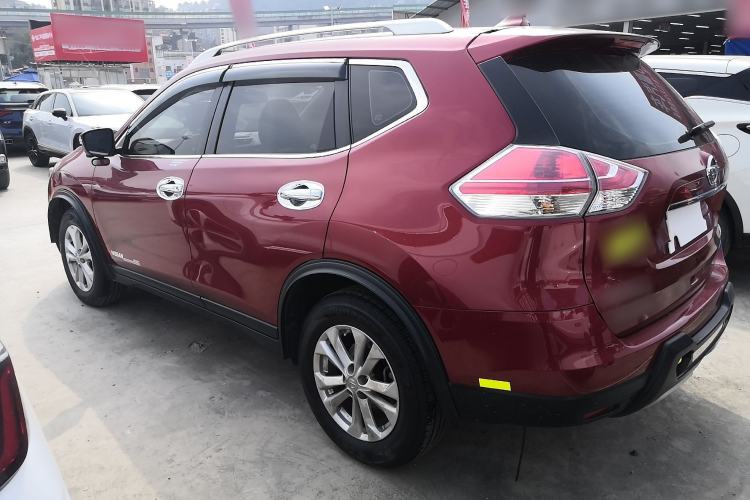 Used Nissan X-Trail 2014 2.5L CVT Luxury Edition 4WD Exterior 2