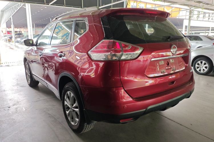 Used Nissan X-Trail 2014 2.0L CVT Fashion Edition 2WD Exterior 2