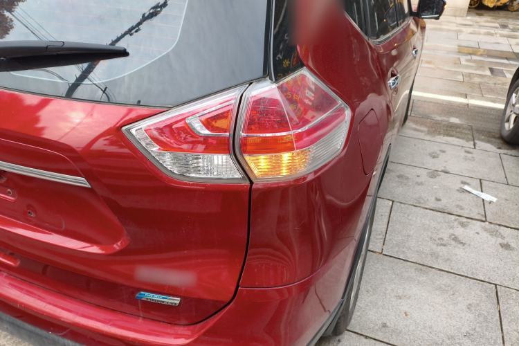 Used Nissan X-Trail 2014 2.0L CVT Comfort Edition 2WD Exterior 6