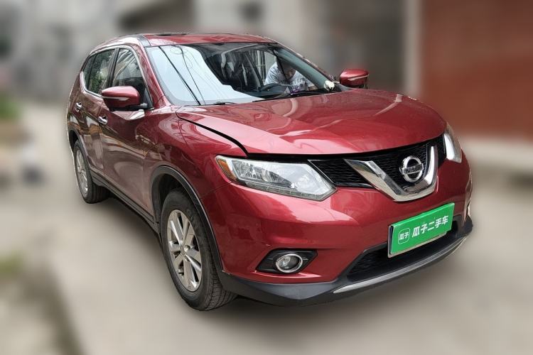 Used Nissan X-Trail 2014 2.0L CVT Comfort Edition 2WD Front Right 45 Deg