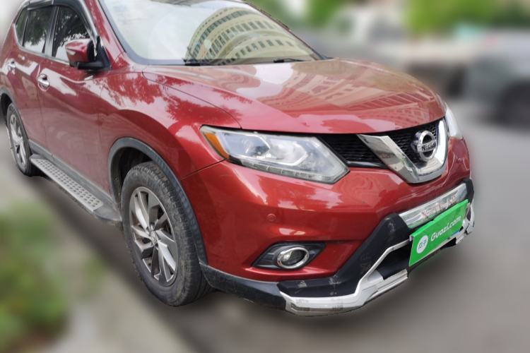 Used Nissan X-Trail 2014 2.5L CVT Ultimate Edition 4WD Front Right 45 Deg