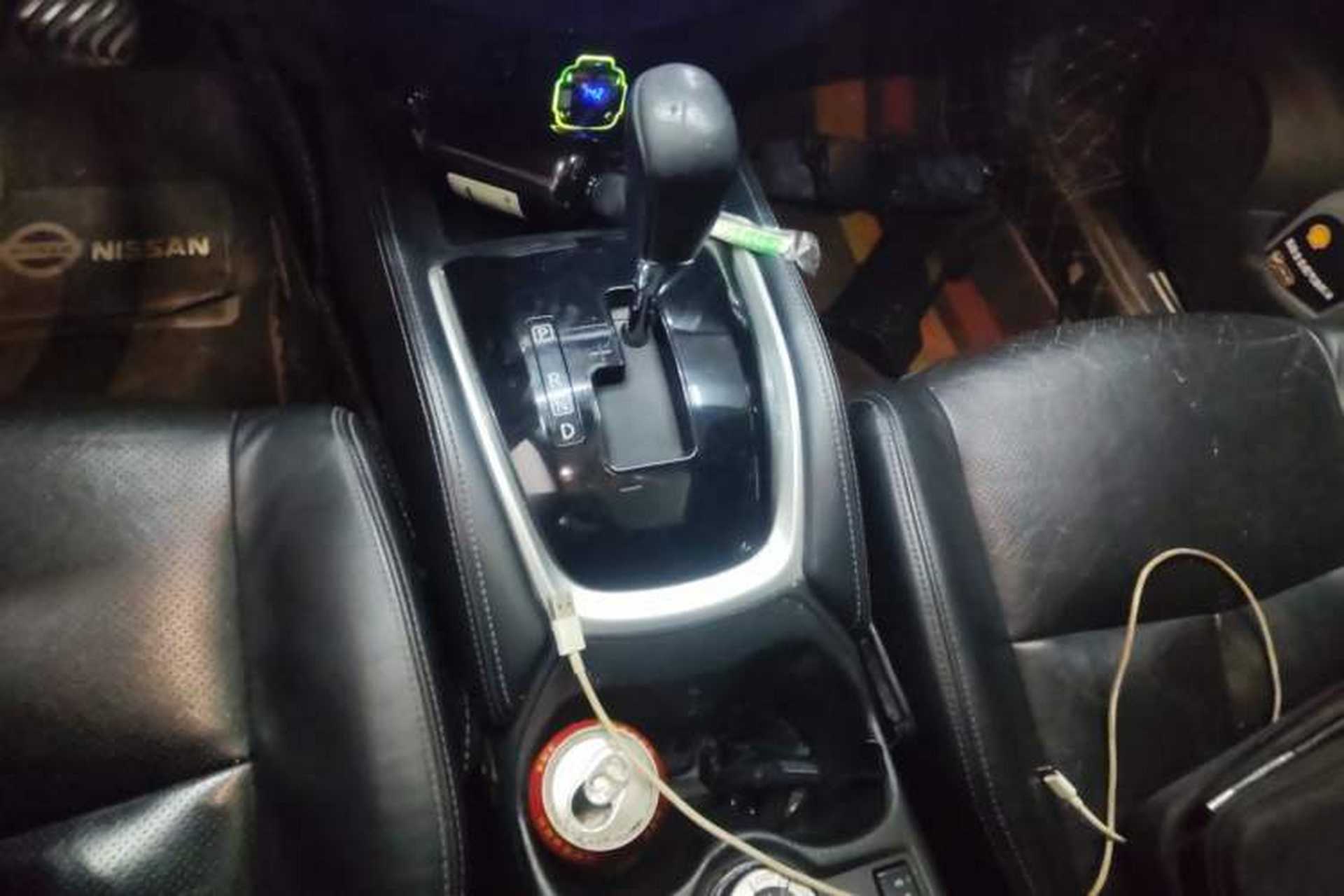 Used Nissan X-Trail 2014 2.5L CVT Luxury Edition 4WD Gear Lever