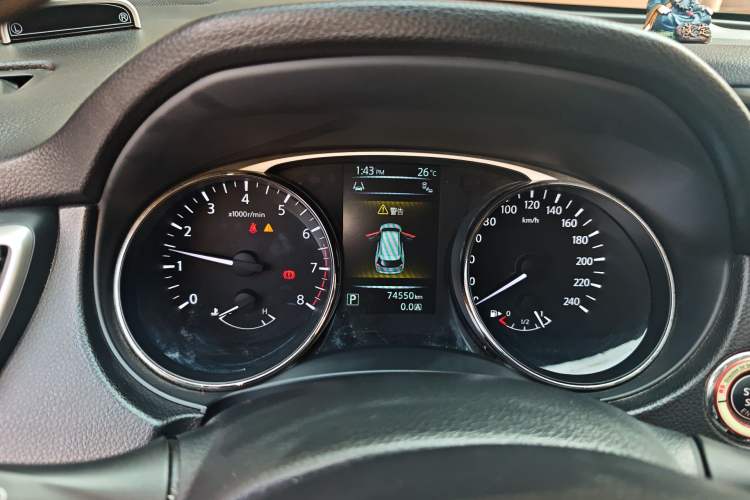 Used Nissan X-Trail 2014 2.5L CVT Luxury Edition 4WD Instrument Cluster