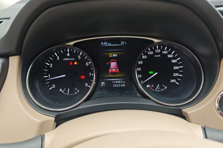 Used Nissan X-Trail 2014 2.5L CVT Luxury Edition 4WD Instrument Cluster