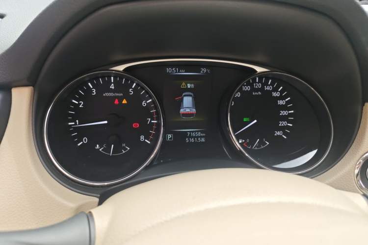 Used Nissan X-Trail 2014 2.0L CVT Comfort Edition 2WD Instrument Cluster