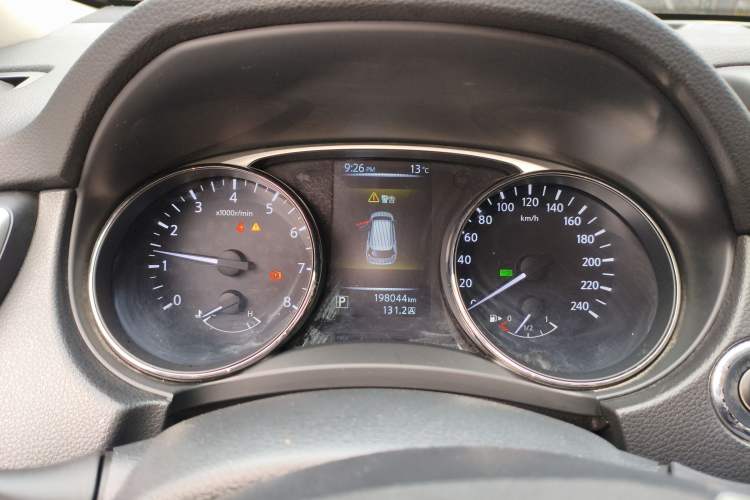 Used Nissan X-Trail 2014 2.0L CVT Comfort Edition 2WD Instrument Cluster